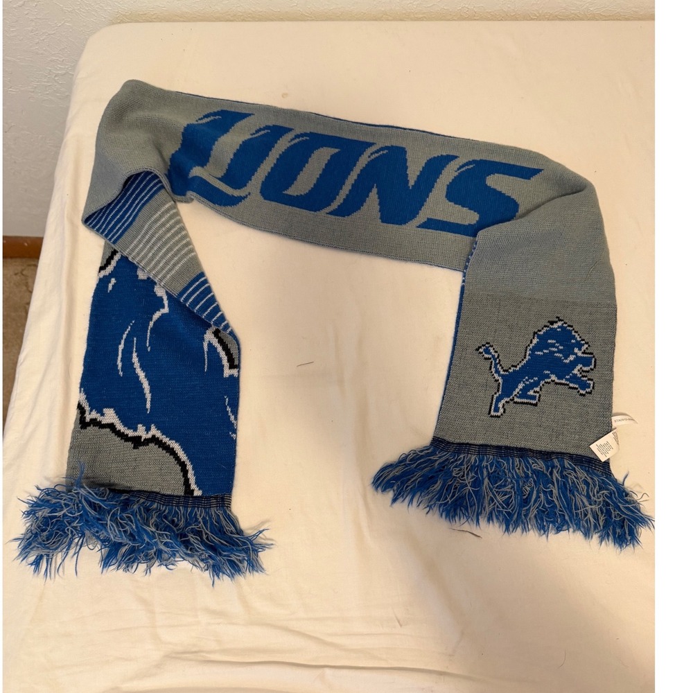 Detroit Lions NFL Forever Collectibles Knit Scarf Reversible Blue Grey Fringe